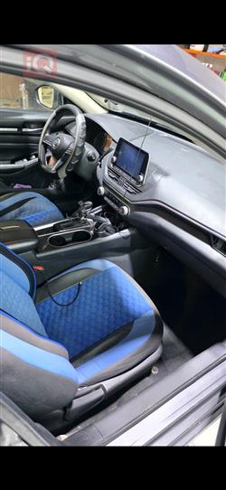 نیسان ئەلتیما